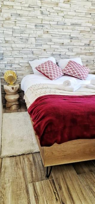 New #Boheme Chic# Pied De La Cite #2 Apartment Carcassone Exterior photo