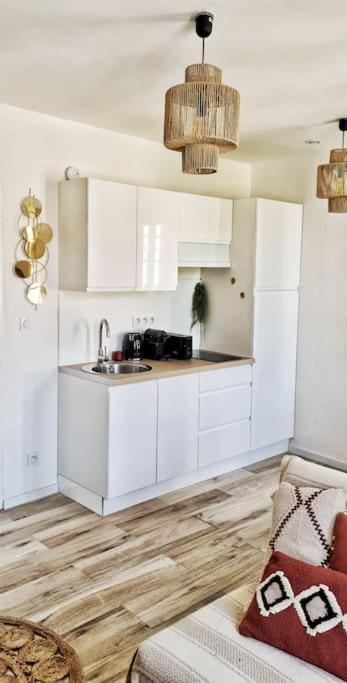New #Boheme Chic# Pied De La Cite #2 Apartment Carcassone Exterior photo